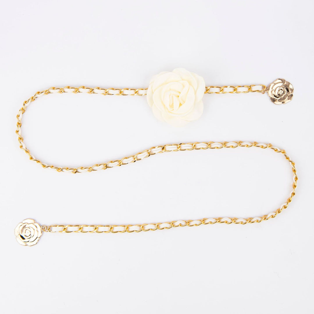 Fashionable chain belt with rose details Bowlift