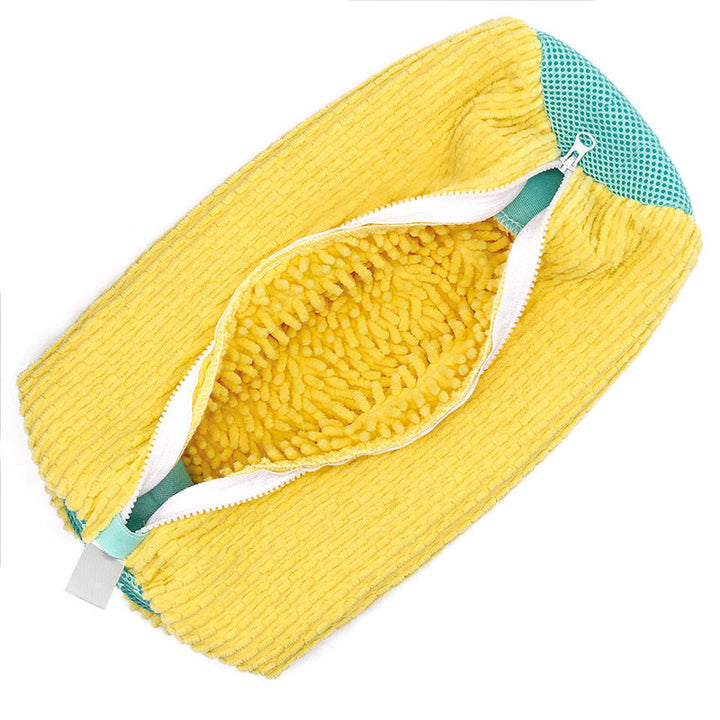BowLift | Practical Shoe Wash Bag