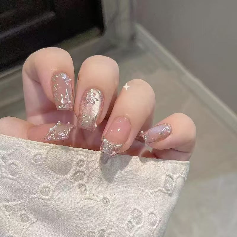 Artificial Nail Set with Floral Accents Bowlift