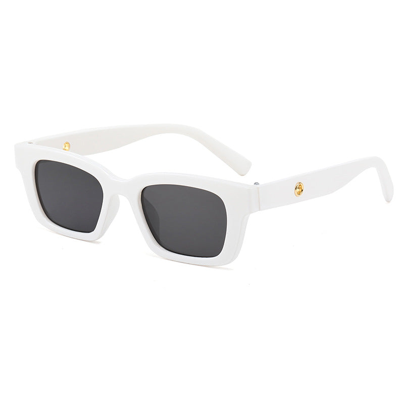 Women’s fashionable sunglasses in trendy tortoiseshell design Bowlift