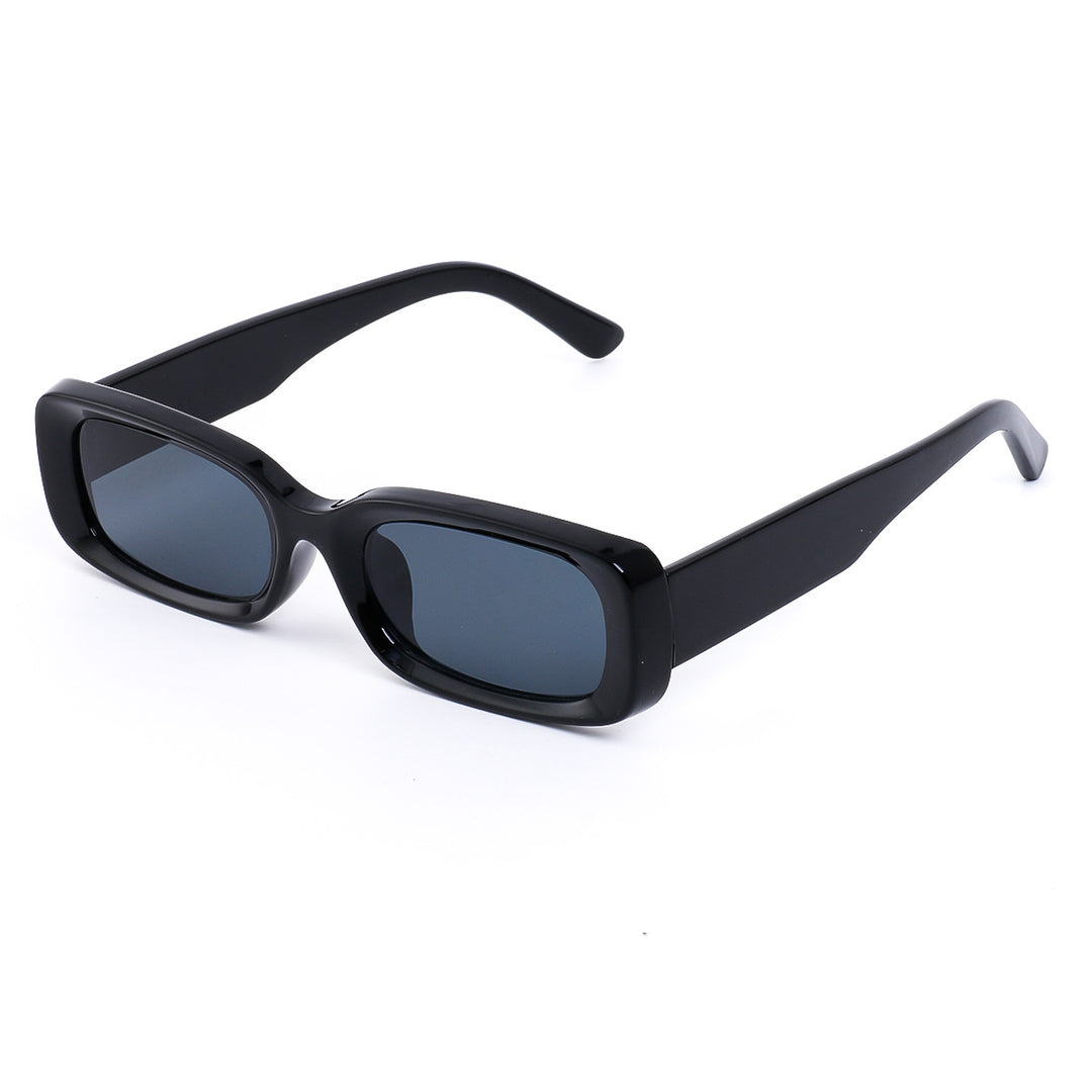 Ladies fashionable sunglasses in retro style with wide frame Bowlift