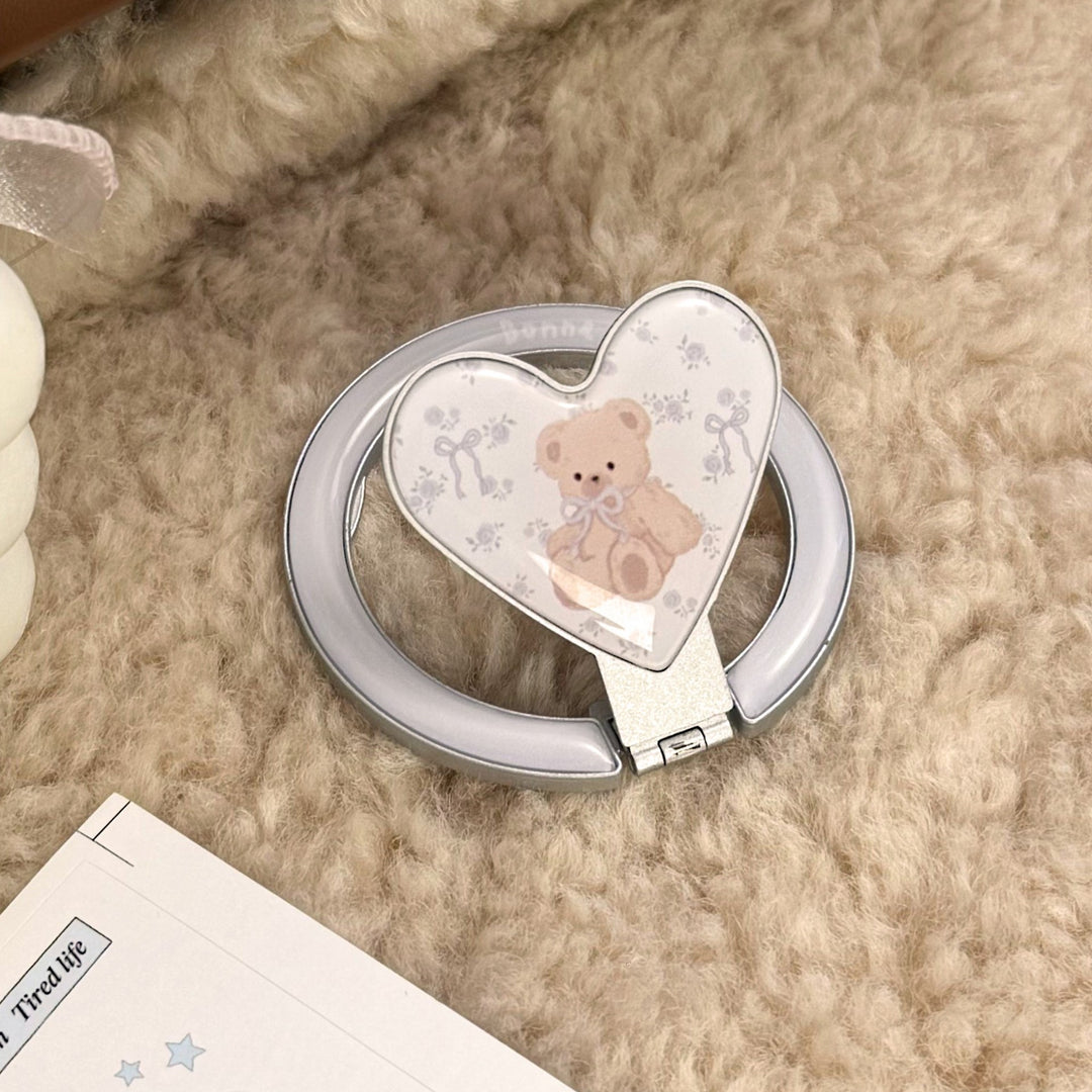 Hand mirror in heart-shaped design with cute bear motif Bowlift