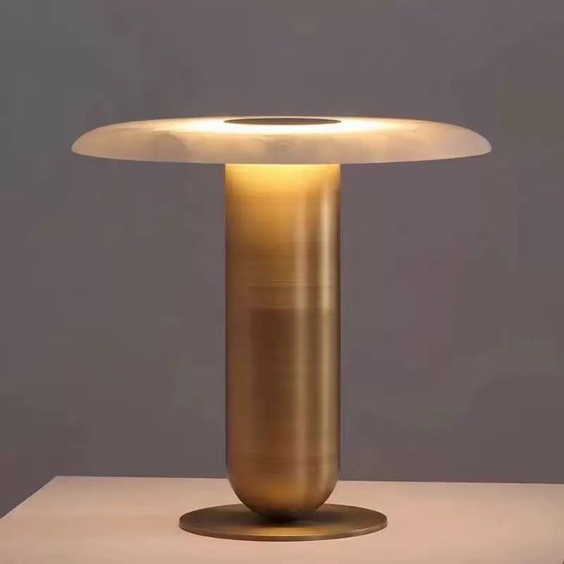 Modern Minimalist Table Lamp with Sleek Gold Base