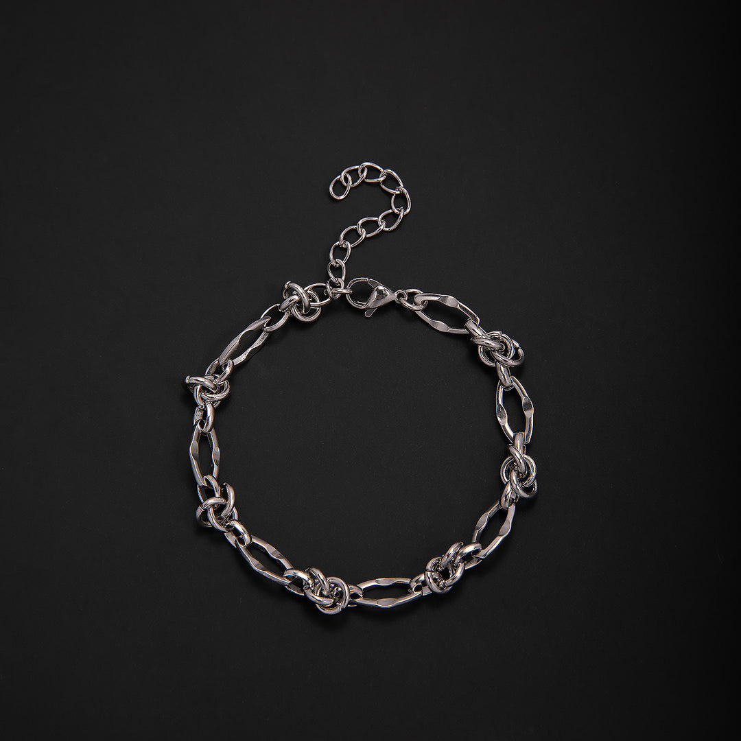 Elegant Geometric Link Bracelet Bowlift