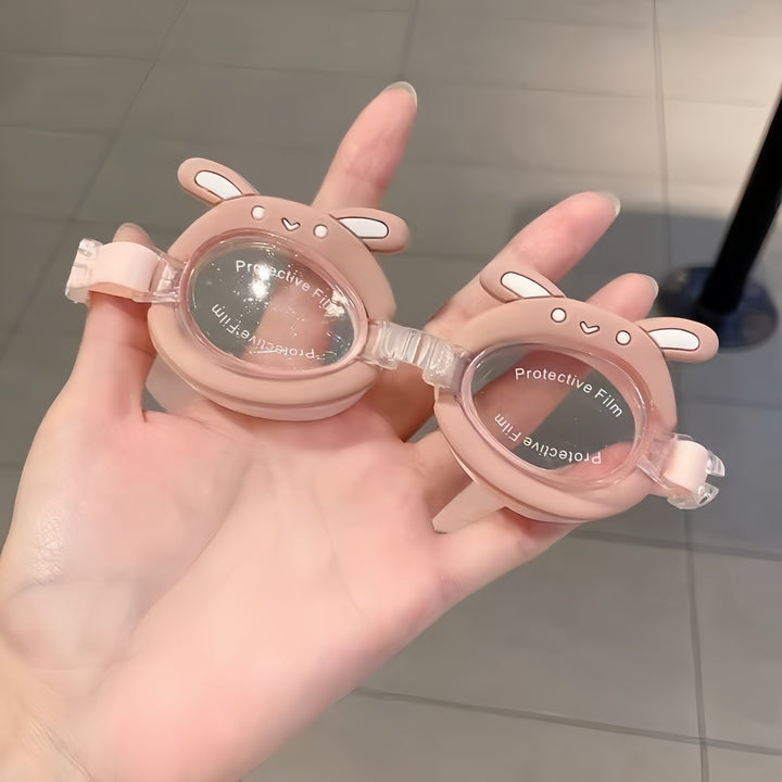 Swim goggles with Unique Design Bowlift