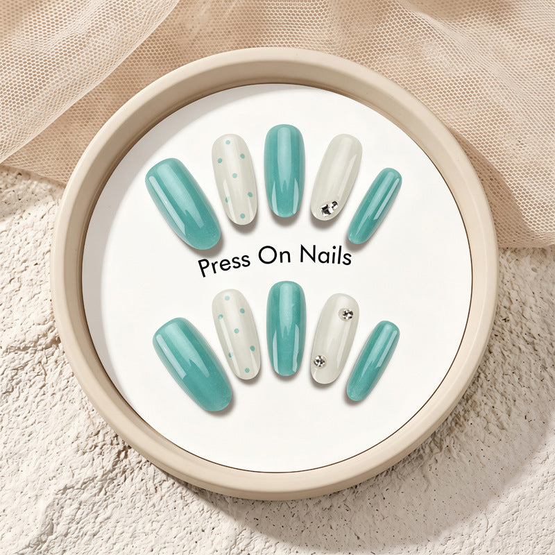 Decorative Press-On Nail Set with Crystal Accents Bowlift