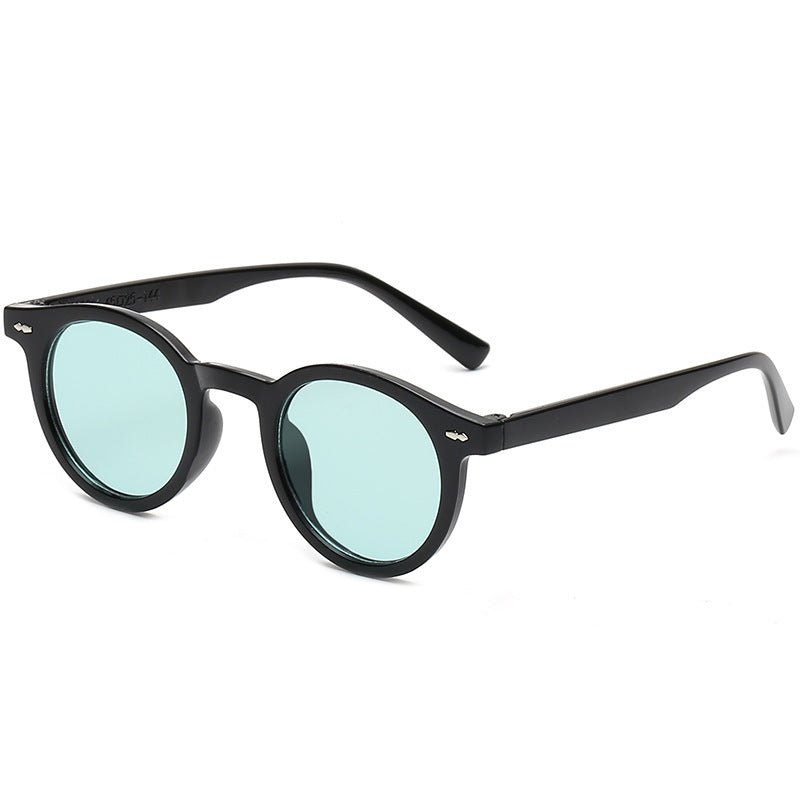 Round Frame Stylish Sunglasses