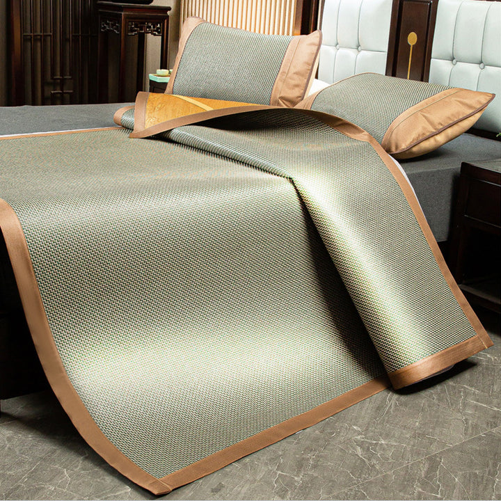 Women luxurious bedspread with elegant design Bowlift