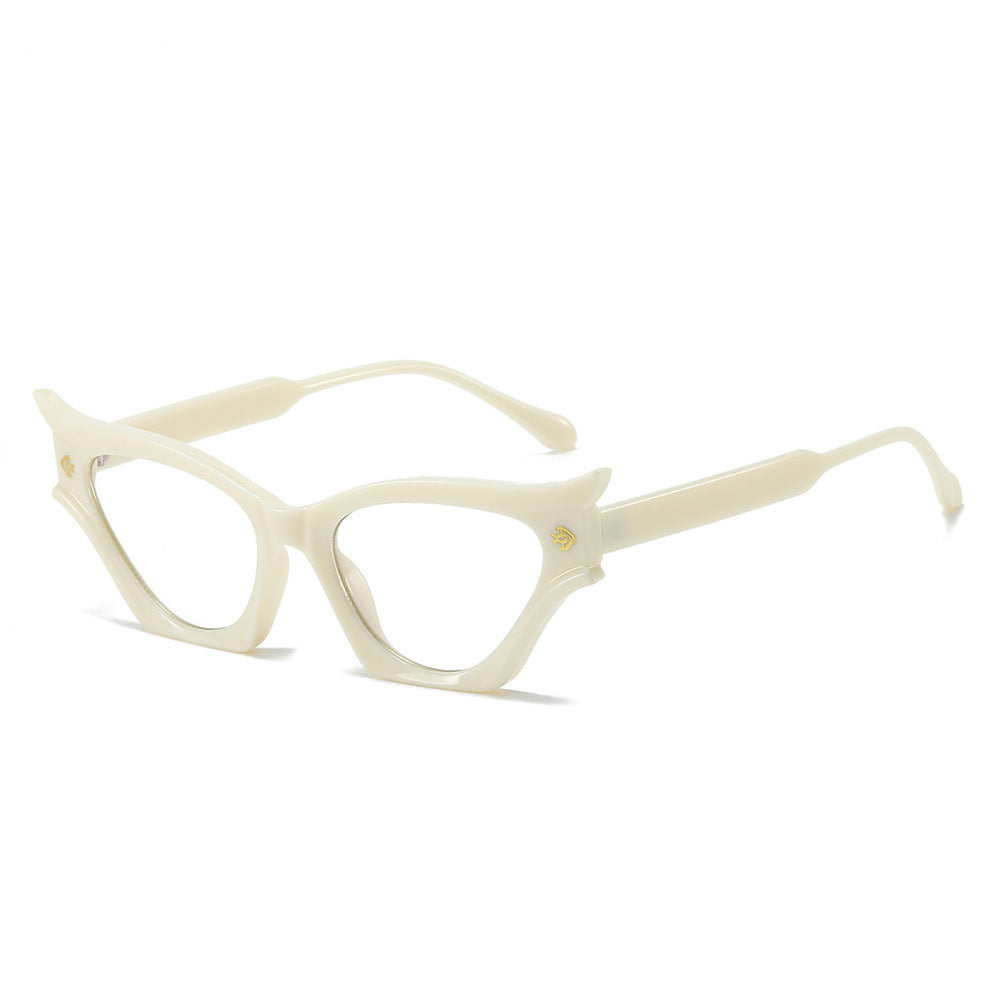 Avant-Garde Cat-Eye Sunglasses Bowlift