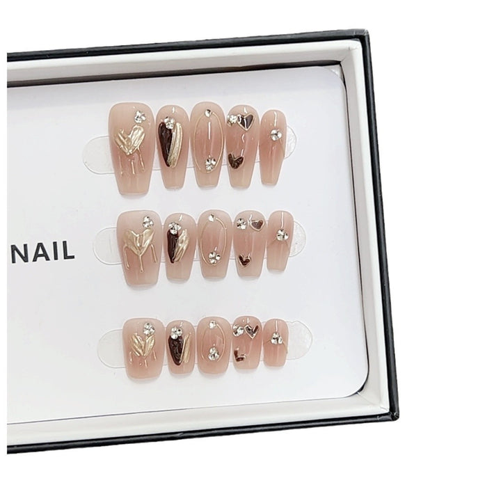 Artistic Floral Nail Art Set with Rhinestones Bowlift