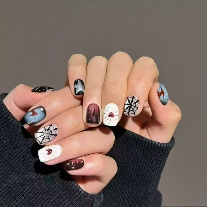 Themed Press-On Nail Set Bowlift