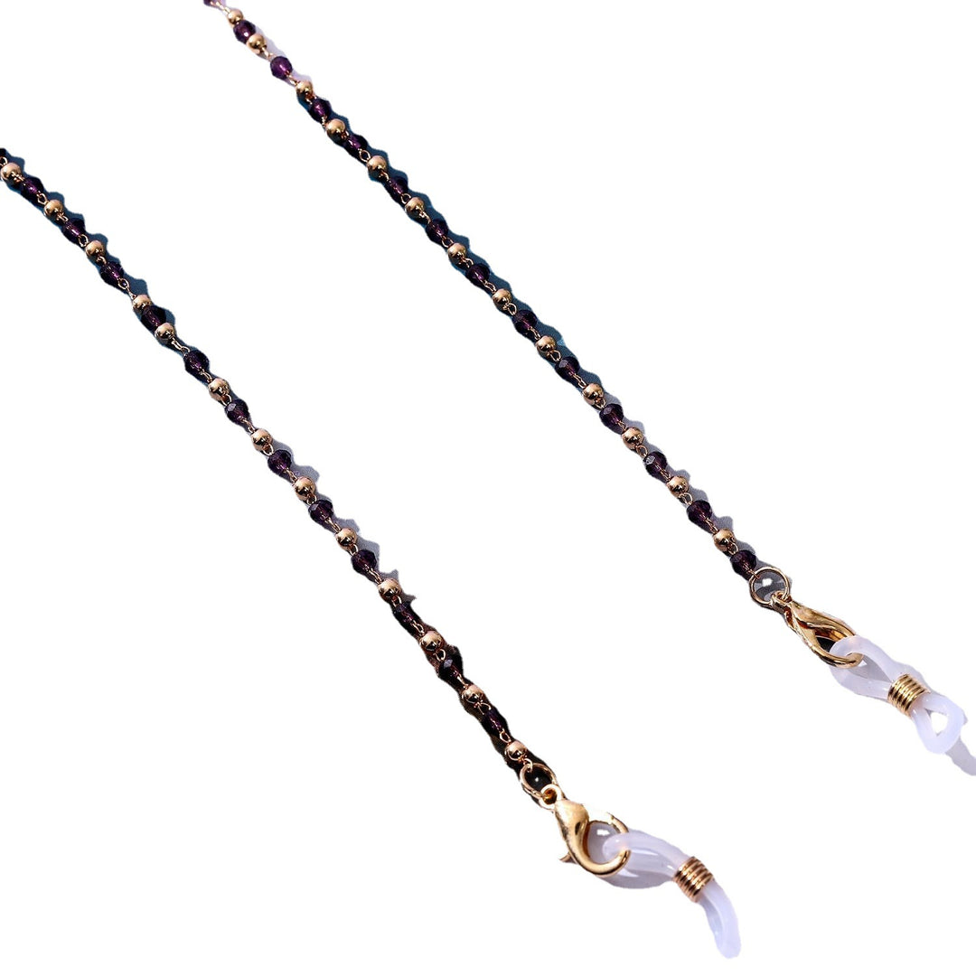Jewelry necklace with elegant pearls and golden accents Bowlift