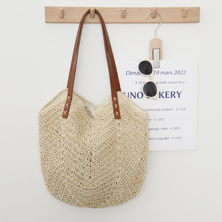 Braided basket bag with sturdy leather handles Bowlift