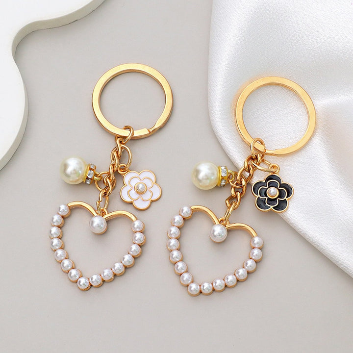 Keychain with heart and flower motif Bowlift