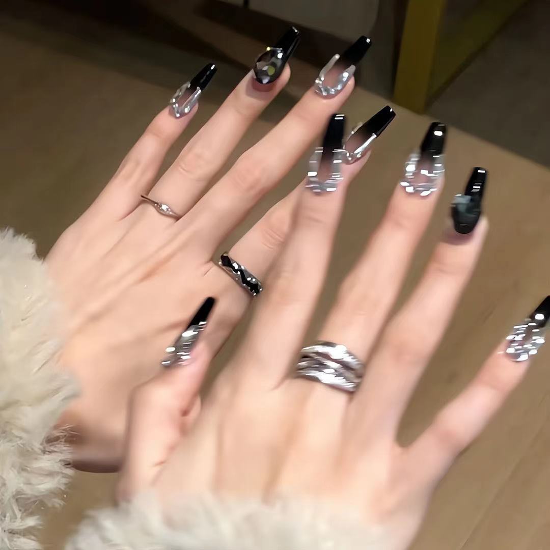 Creative Themed Press-On Nail Art Set Bowlift