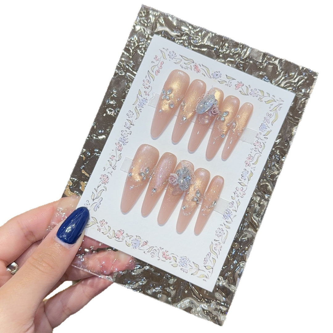 Artificial nails with romantic floral and glitter details Bowlift