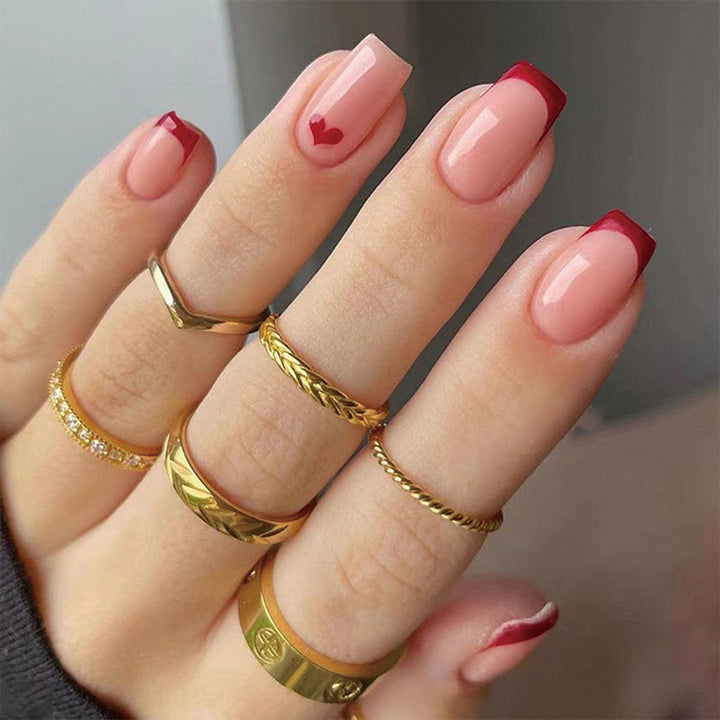 Elegant and playful nail designs Bowlift