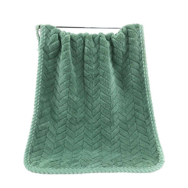 Cozy blanket with modern pattern Bowlift