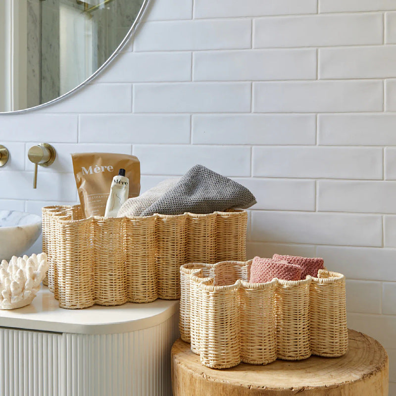 Playful storage basket in flower design Bowlift