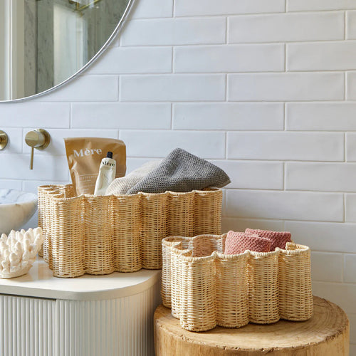 Playful storage basket in flower design Bowlift