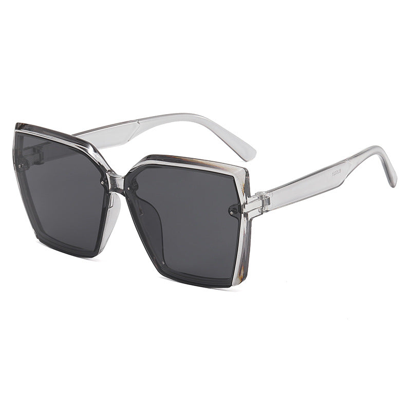 Women's Oversized Sunglasses with Modern Tortoiseshell Design Bowlift