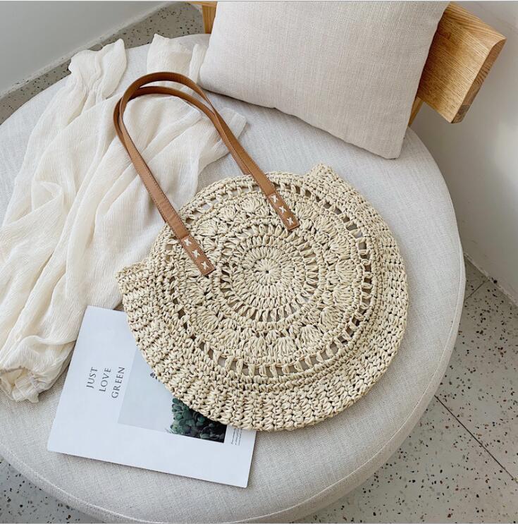Handmade straw bag Bowlift