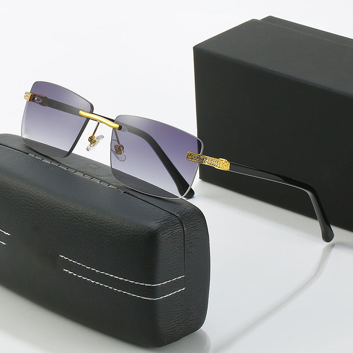 Women elegant sunglasses with stylish metal frame Bowlift