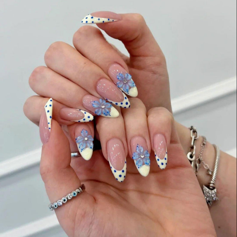 Artistic Press-On Nail Set with Floral and Polka Dot Design Bowlift