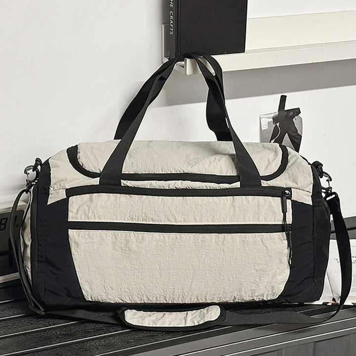 Multifunctional sports bag with insulated compartments Bowlift