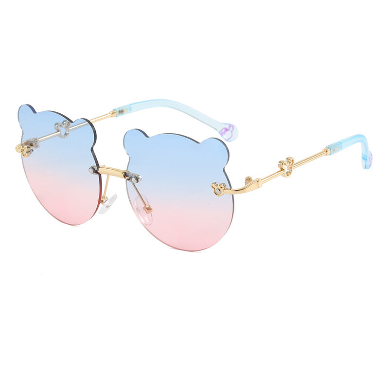 Ladies playful sunglasses with cute bear motif Bowlift