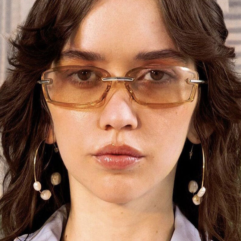 Women's fashionable sunglasses in futuristic design and transparent frame Bowlift