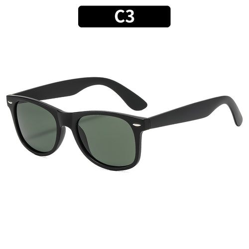 Retro-Inspired Classic Sunglasses