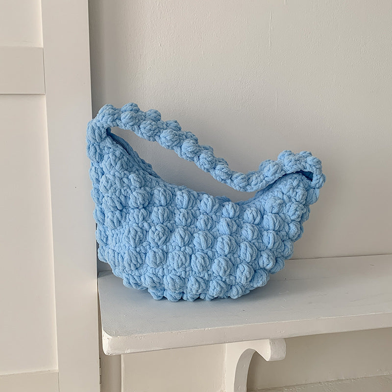 Handcrafted handbag with structured design Bowlift