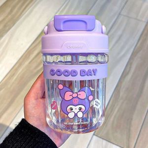 Ladies stylish drinking bottle with integrated carrying system Bowlift
