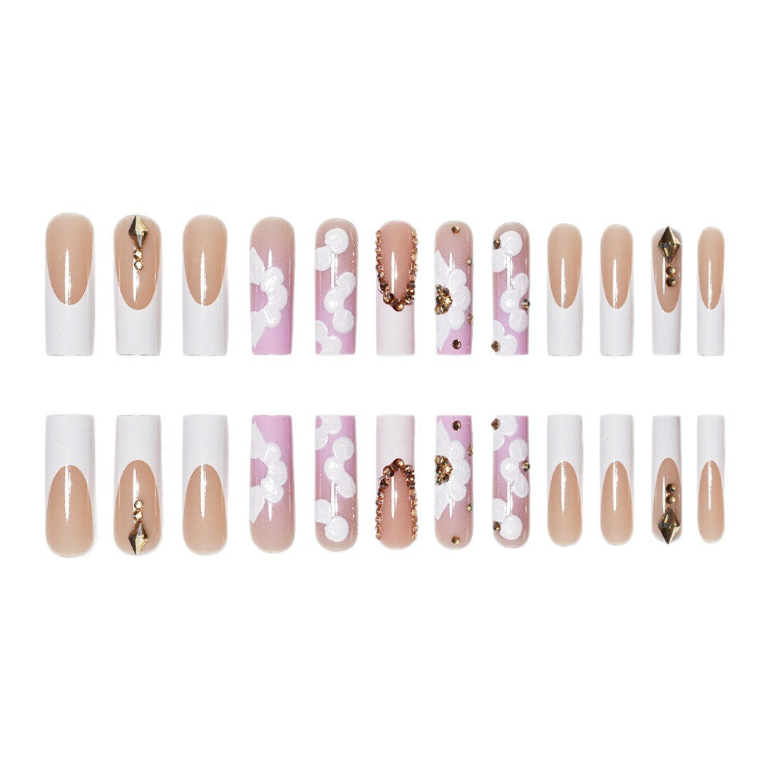 Elegant 3D Floral Press-On Nail Art Bowlift