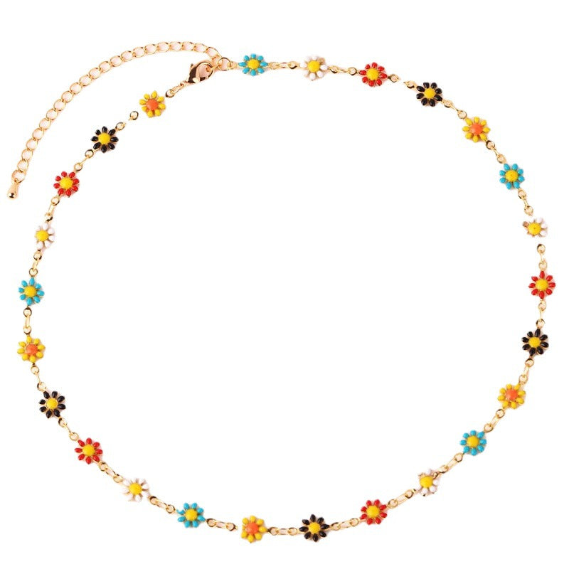 Floral Daisy Chain Necklace Bowlift