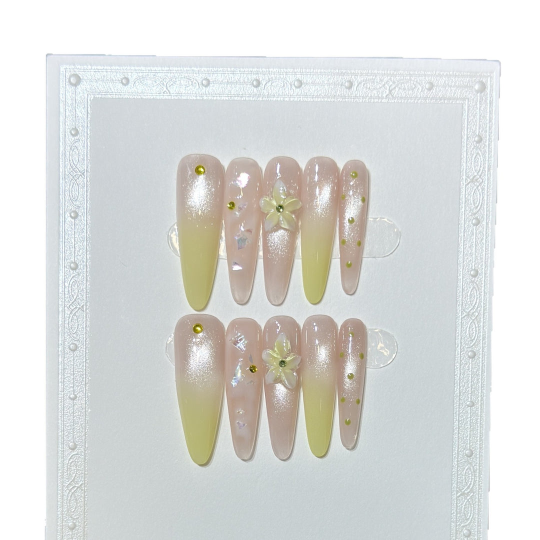 Elegant Long Stiletto Press-On Nail Art Set with Floral Accents Bowlift