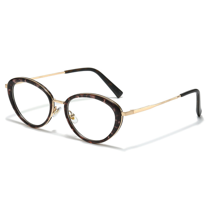 Retro-Inspired Cat-Eye Sunglasses with Tortoise Shell Accents Bowlift