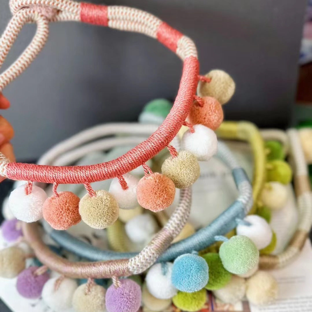 Trendy Knit Necklace Bowlift