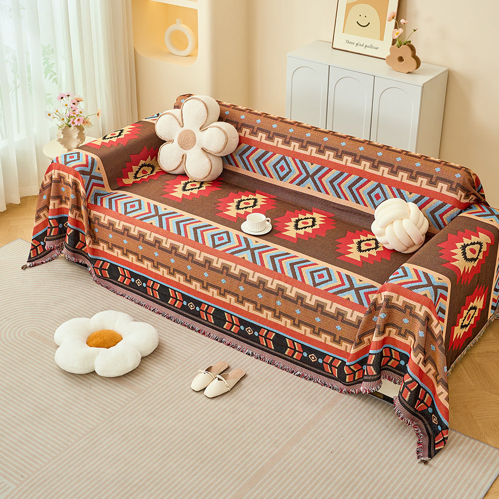 Geometric Patterned Decorative Throw Blanket