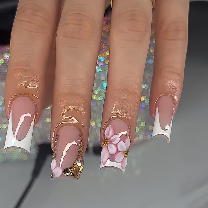 Chic Floral Press-On Nail Art Extensions Bowlift