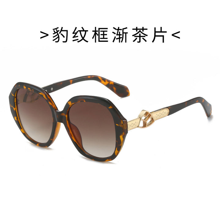 Women's Oversized Sunglasses with Golden Accents Bowlift