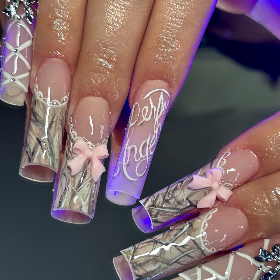Elegant Decorative Press-On Nail Art Bowlift