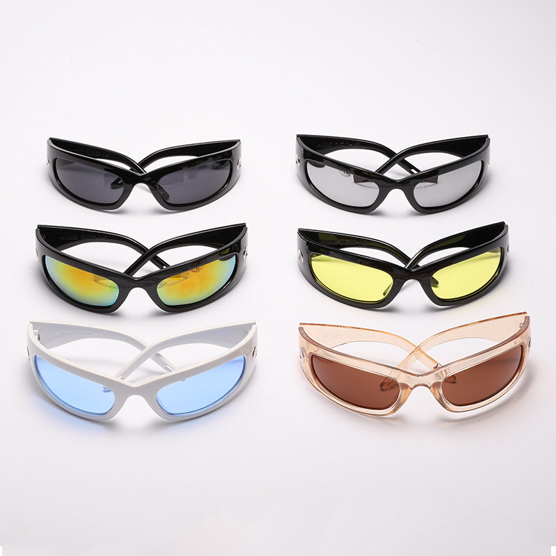Women's sporty sunglasses with ergonomic design Bowlift