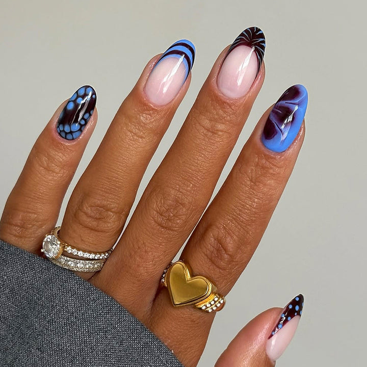 Artificial nails with modern geometric design Bowlift