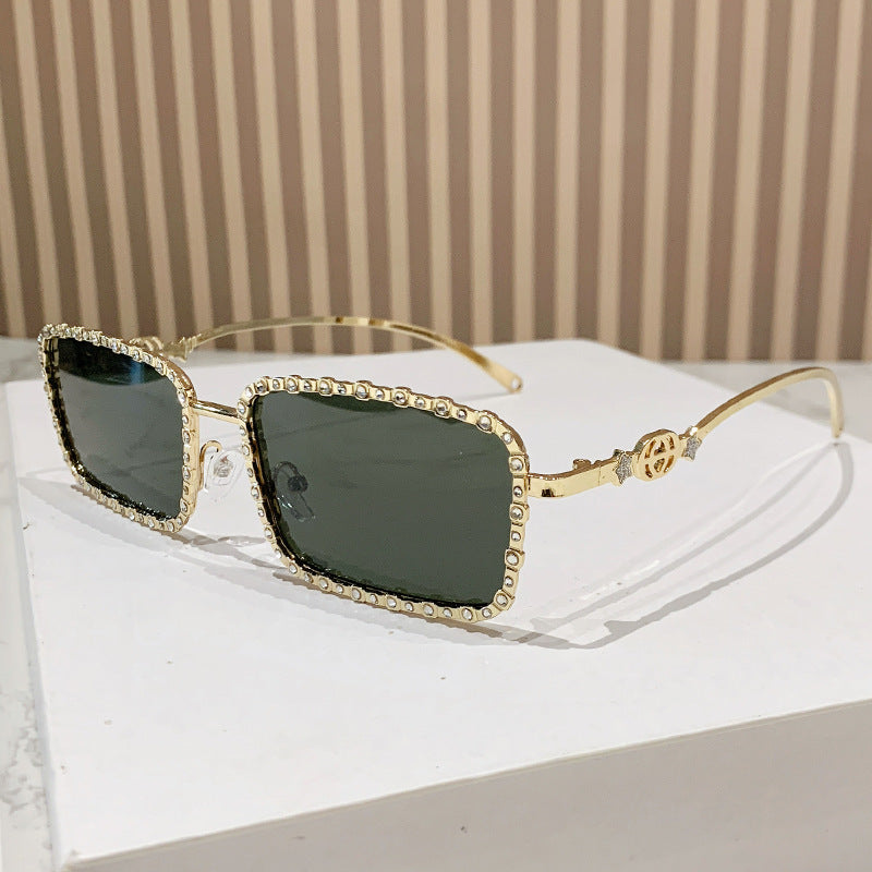 Women's elegant square sunglasses with luxurious rhinestone frame Bowlift