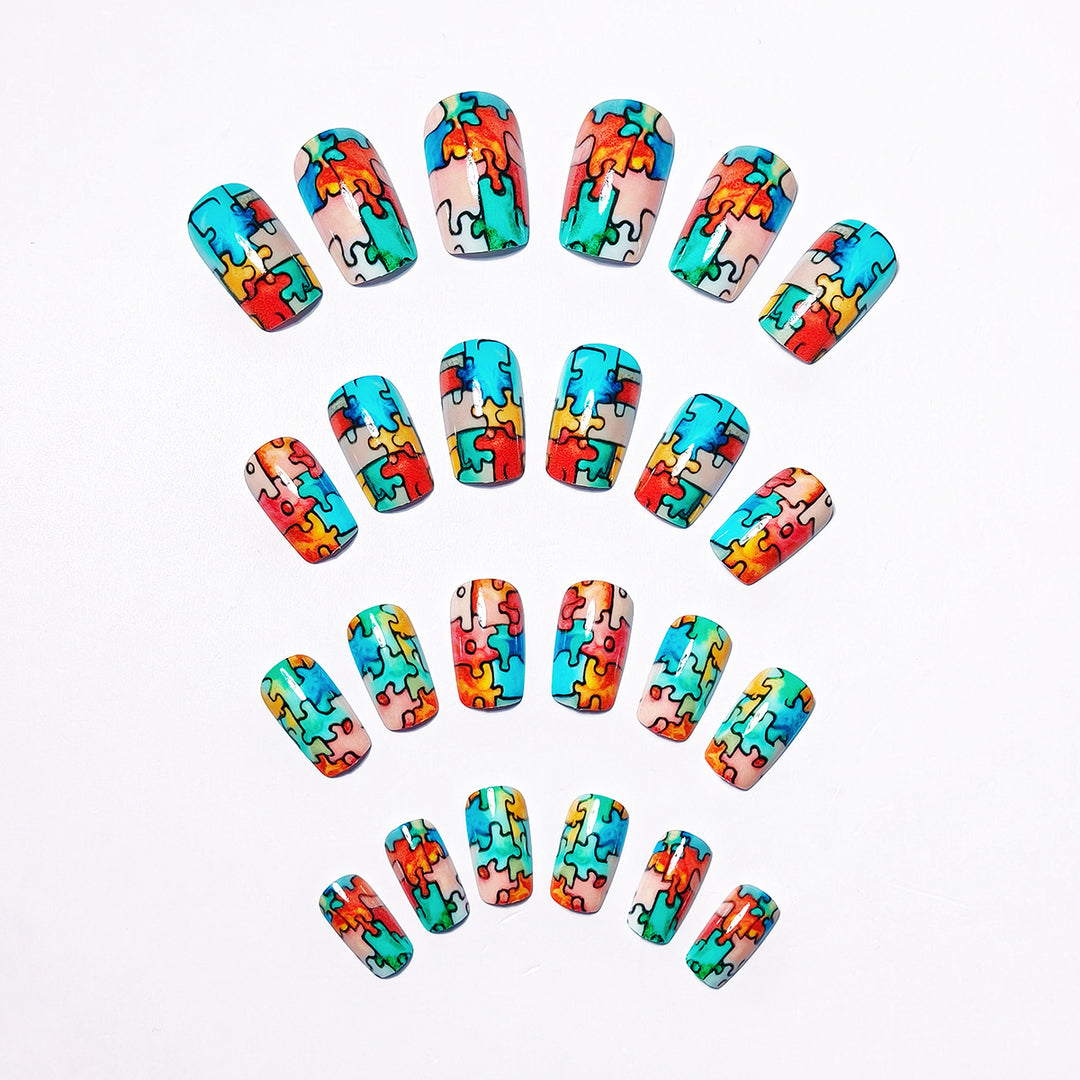 Puzzle-Themed Nail Art Bowlift