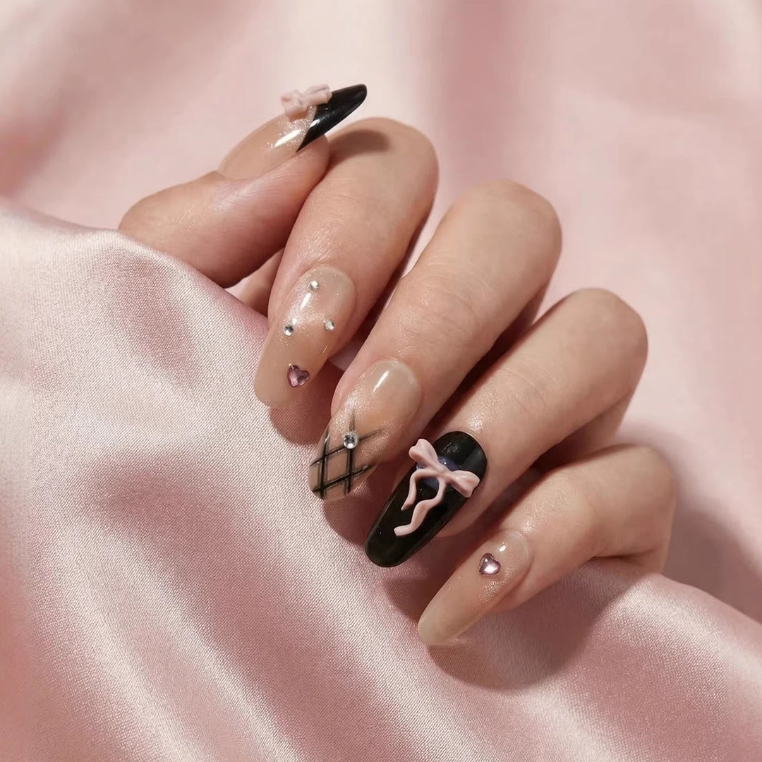 Elegant Artistic Nail Art Design Bowlift