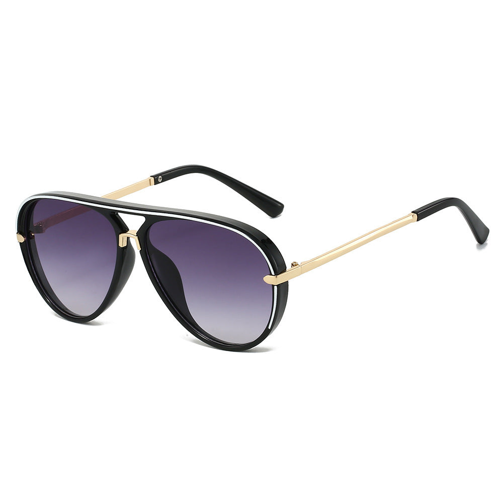 Elegant Aviator Sunglasses with Gold Accents Bowlift