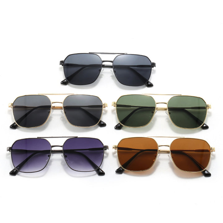 Women Fashionable Oversized Sunglasses in Elegant Shield Design Bowlift